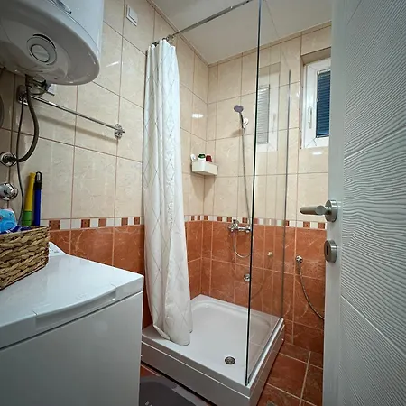 Apartament Infinity 2 *